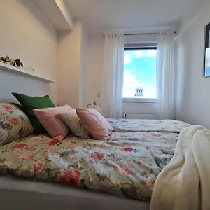Apartament Wschodni Z Balkonem 4 Osoby, Warszawa